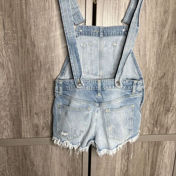 We The Free Denim Overall Shorts Shortalls Distressed Festival Concert Size 25 - Picture 9 of 10